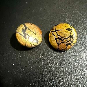 Vintage clip on button earrings